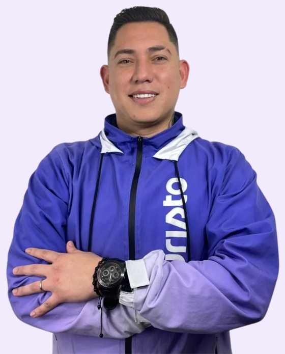 Christopher Peña, Líder de Ventas en Turisto
